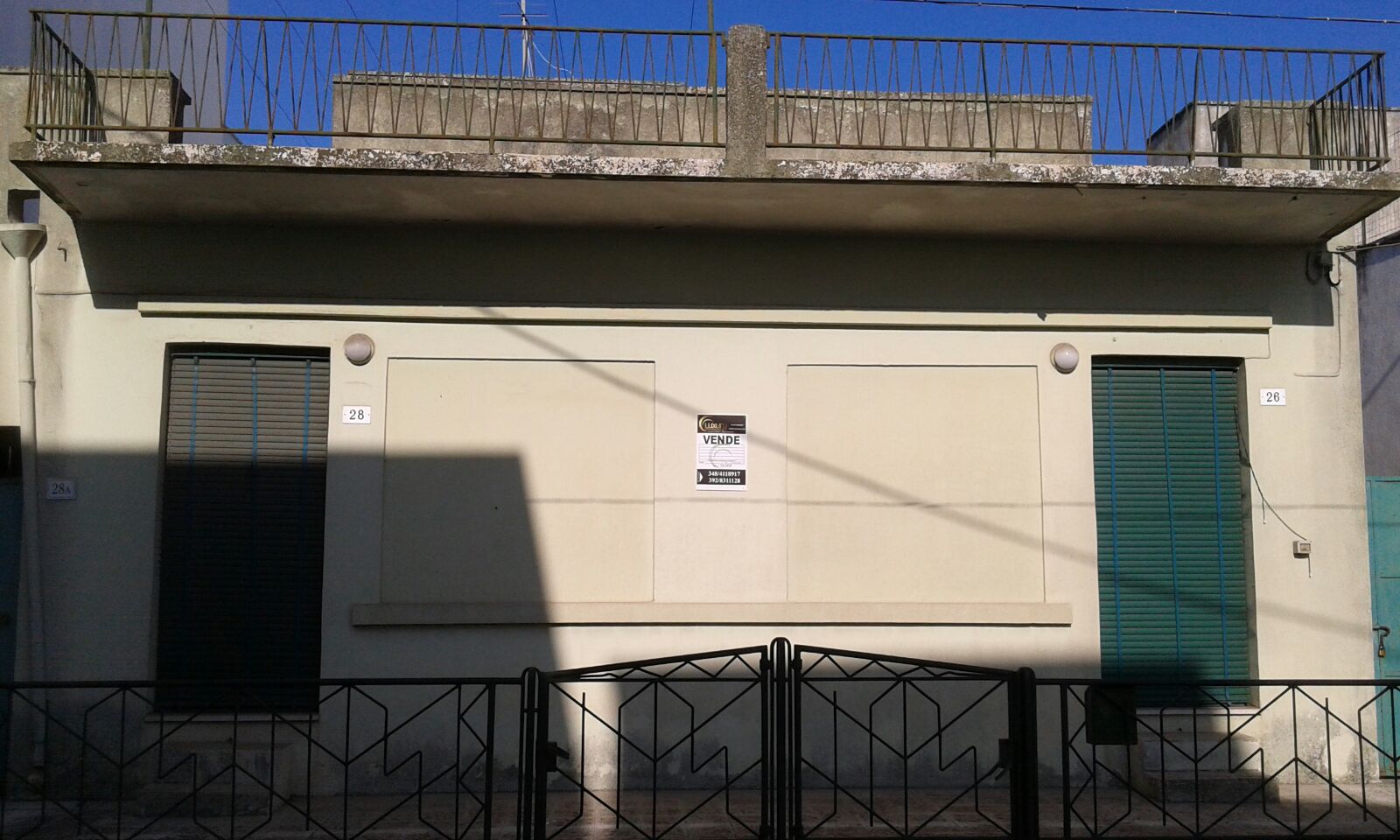 Indipendente da ristrutturare in ottima zona con giardino (Taurisano)